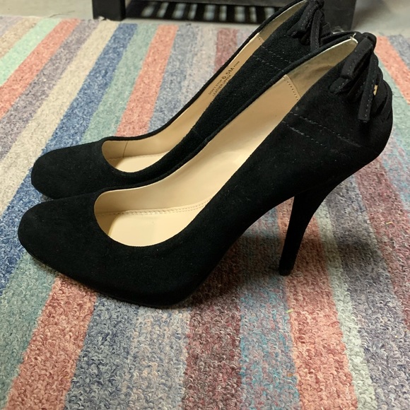 Brand new never worn black genuine suede heels - Picture 2 of 5